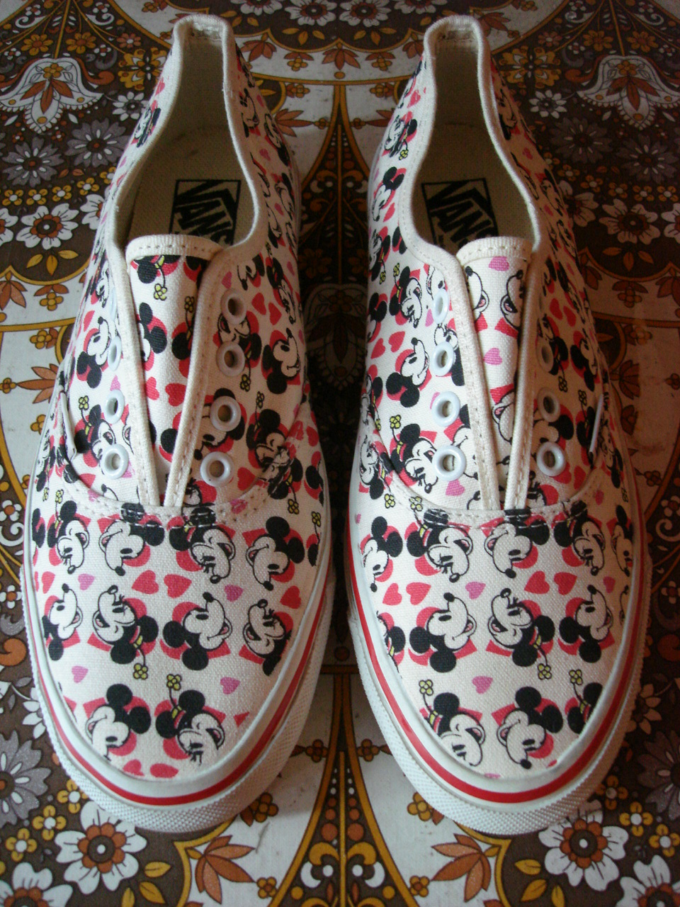 disney vans 44 disney vans 44